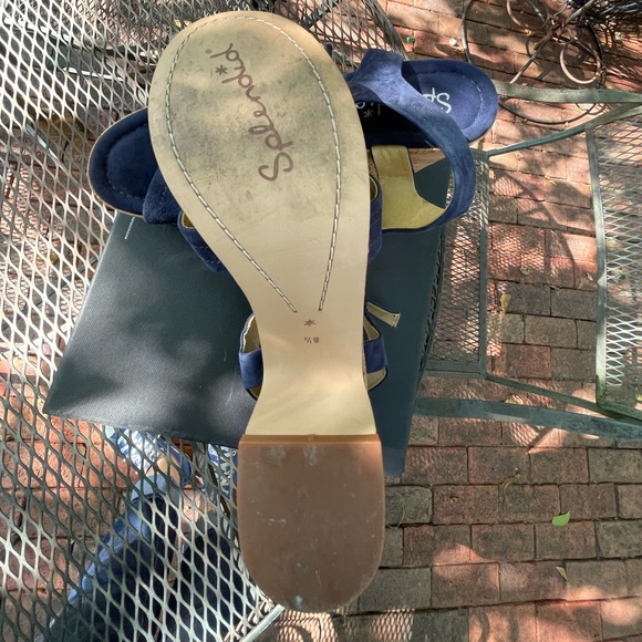 Splendid platforms. - Picture 4 of 4